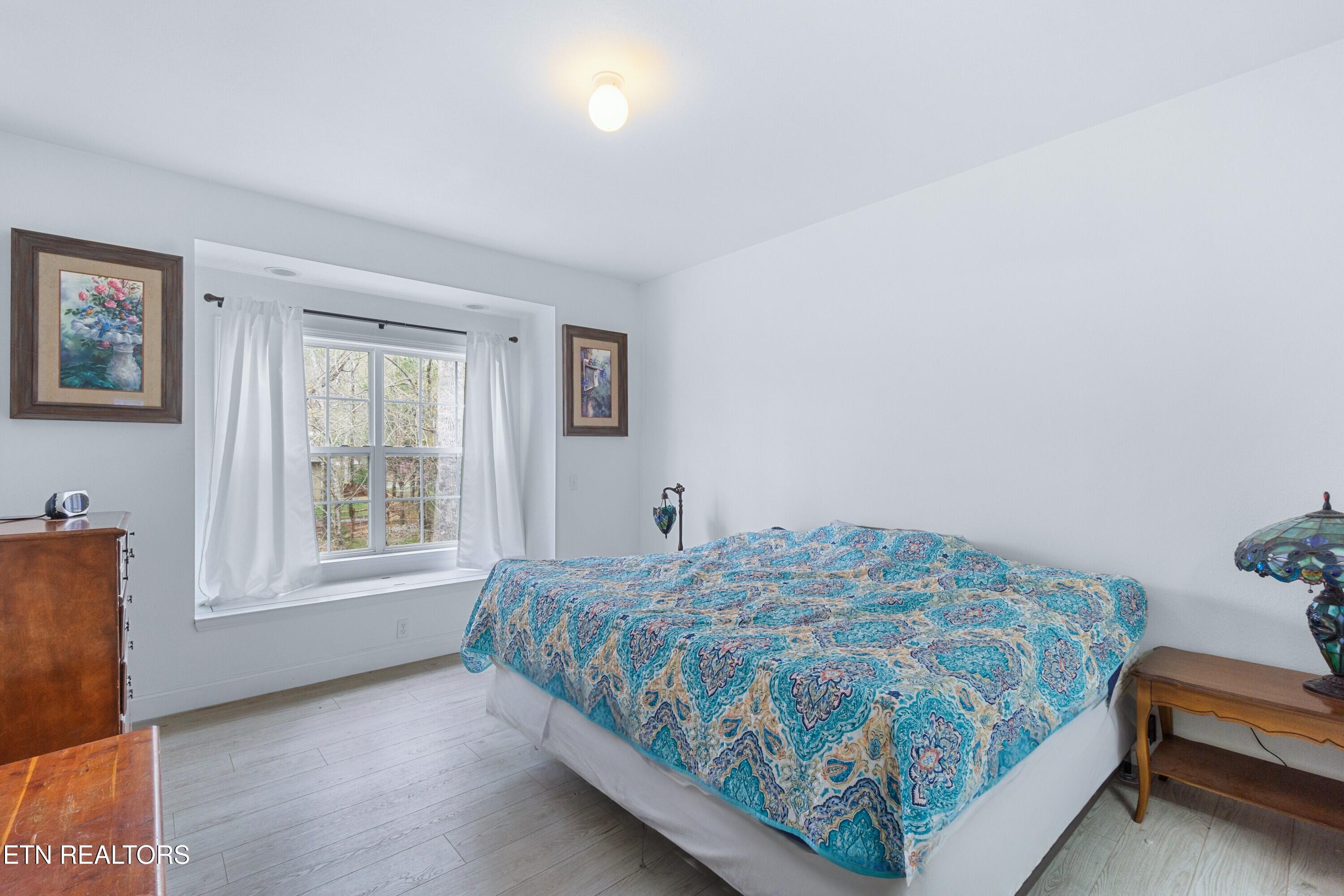 127 Pine Loop Drive Madisonville, TN 37354 - Photo 18 of 39 6c063bbb-b02f-4d90-950a-b2176acf7d5d