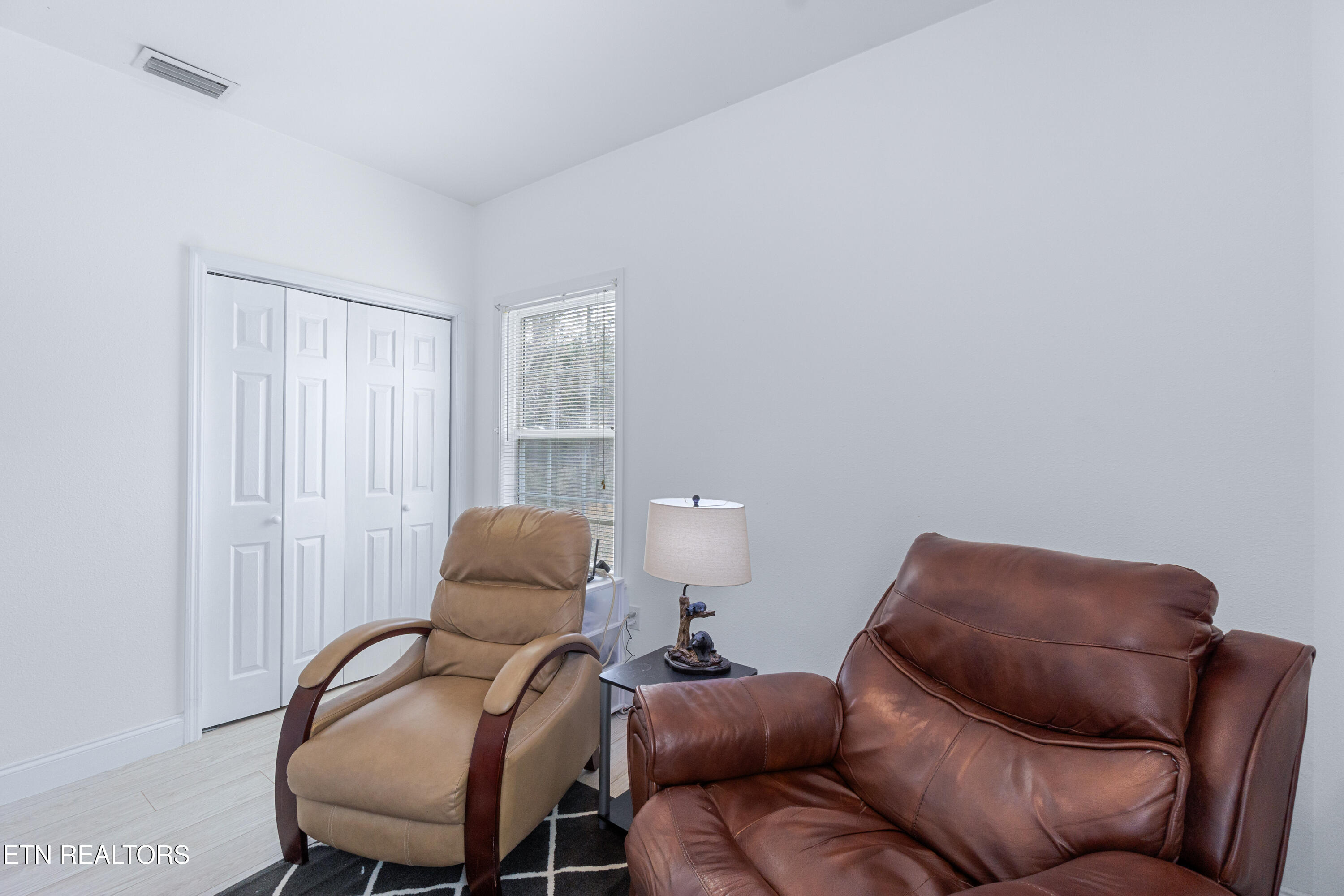 127 Pine Loop Drive Madisonville, TN 37354 - Photo 29 of 39 127 Pine Loop Dr-20