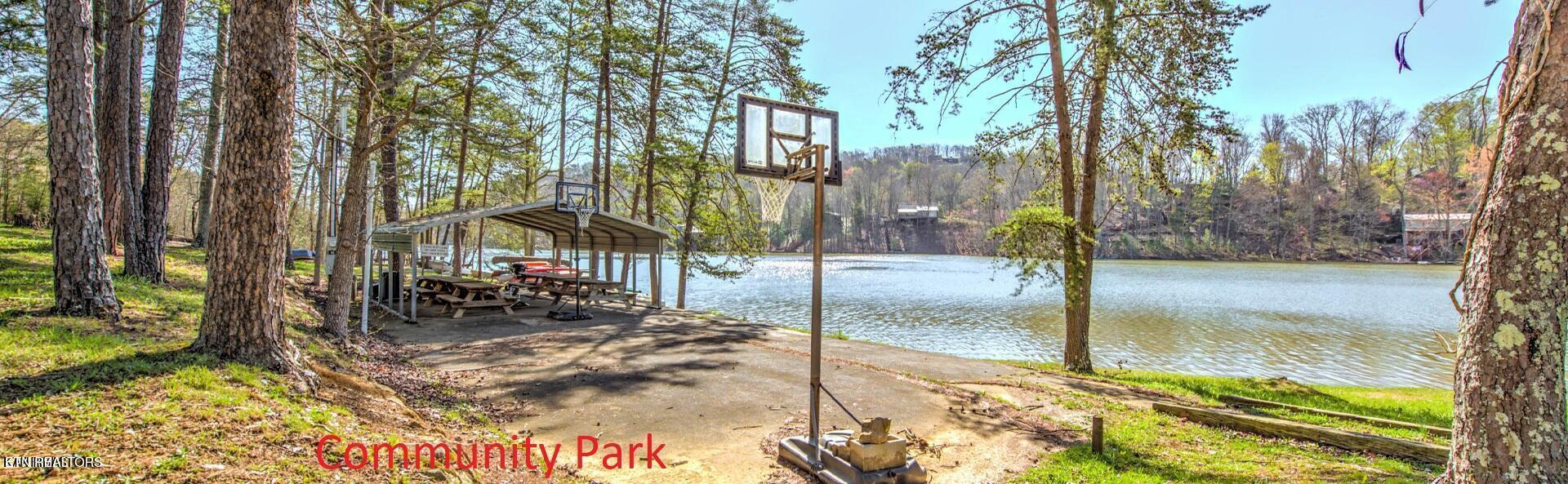 127 Pine Loop Drive Madisonville, TN 37354 - Photo 5 of 39 20230324195043766991000000-o