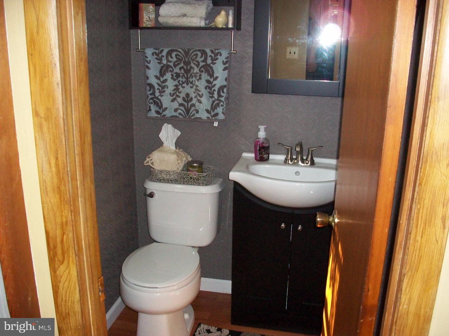 13029 Worthington Road Philadelphia, PA 19116 - Photo 13 of 25