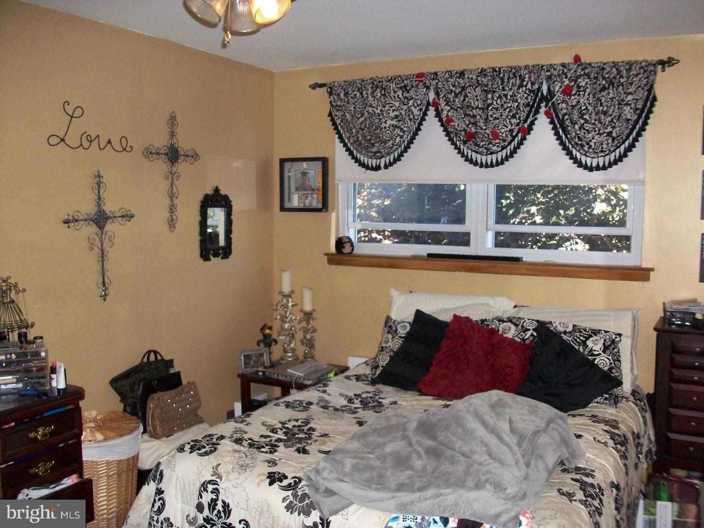 13029 Worthington Road Philadelphia, PA 19116 - Photo 24 of 25