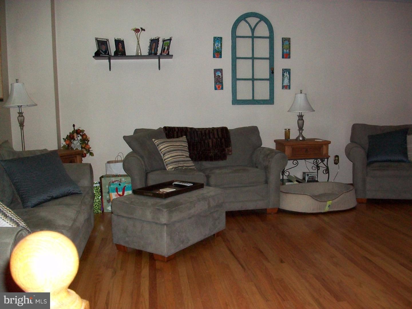 13029 Worthington Road Philadelphia, PA 19116 - Photo 7 of 25