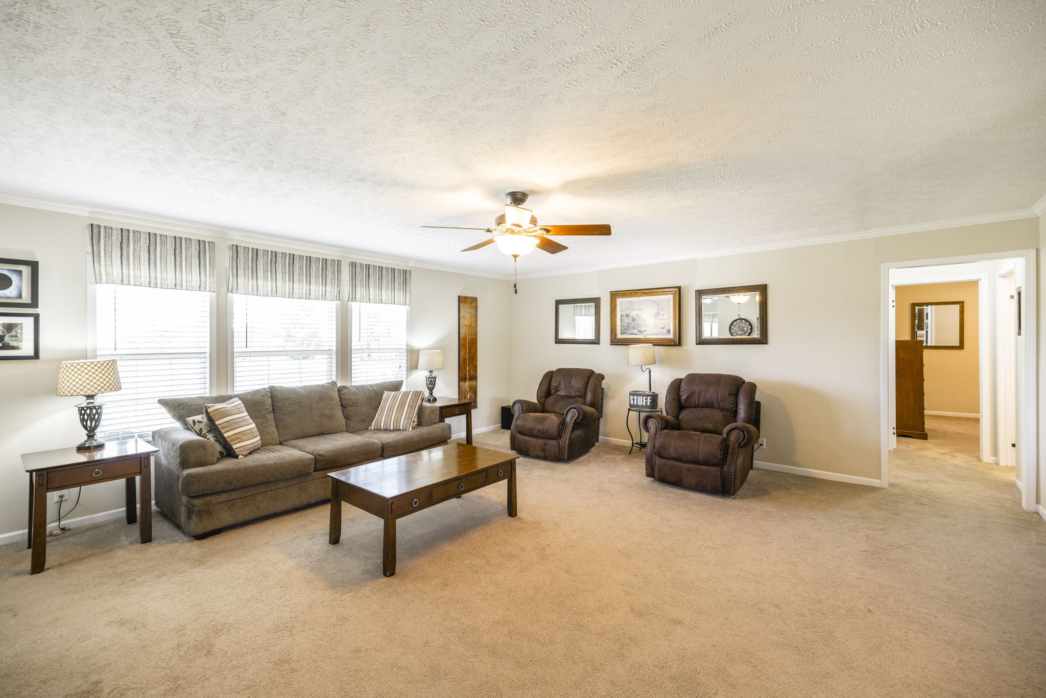 4265 Armstrong Road Springfield, TN 37172 - Photo 20 of 57 a living room with furniture and a window