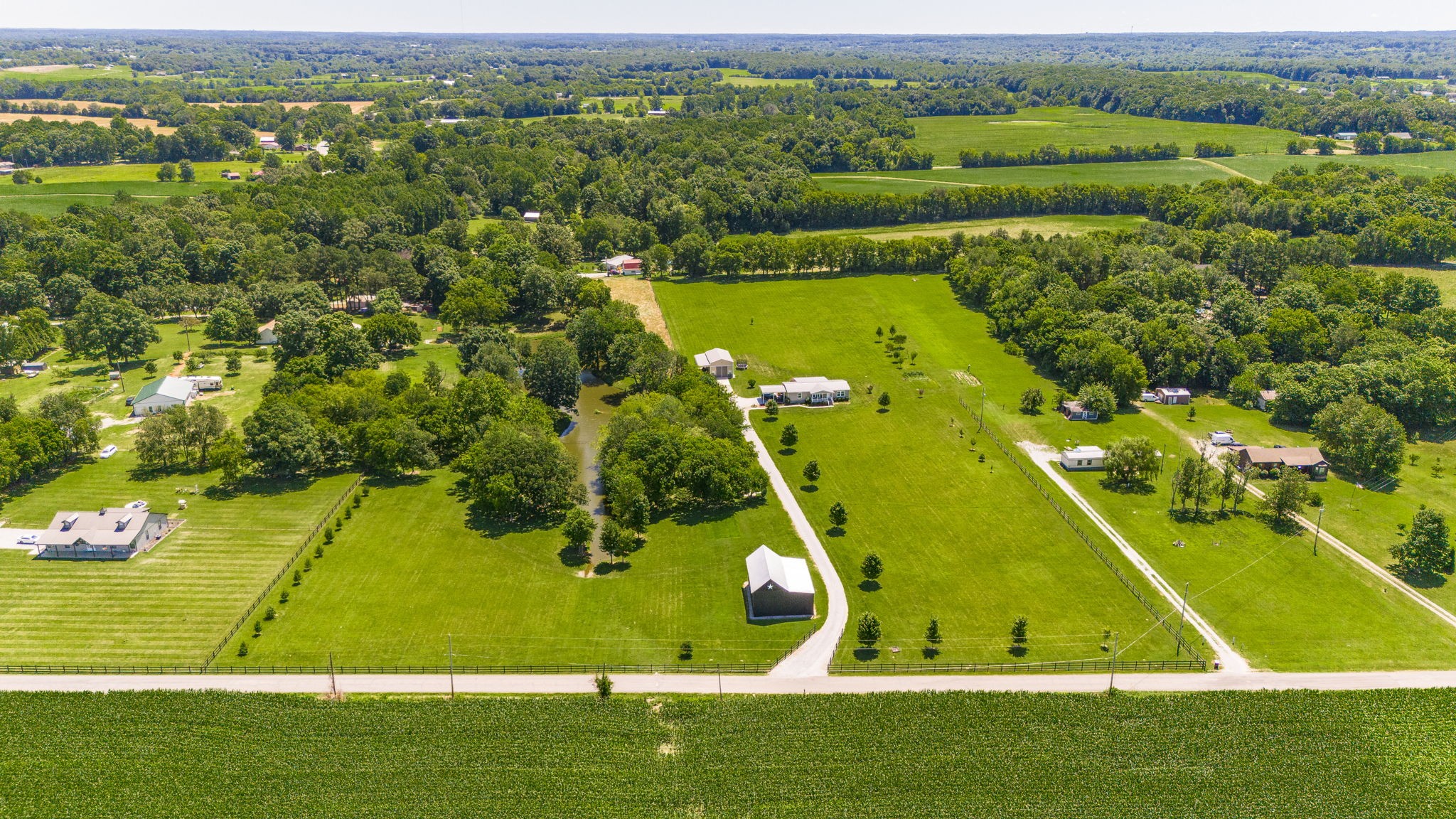 4265 Armstrong Road Springfield, TN 37172 - Photo 52 of 57 an aerial view of a tennis court