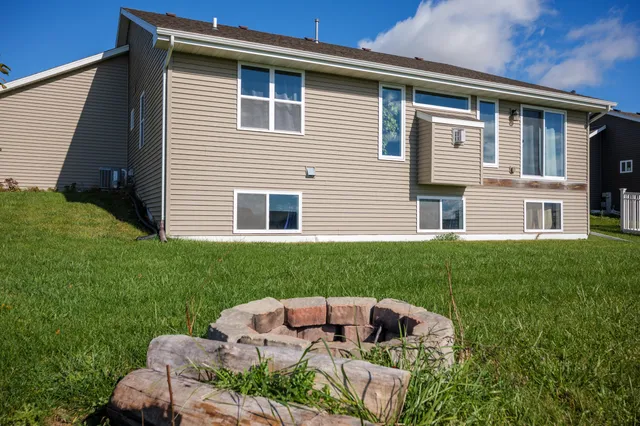 $499,900 | 119 East Gailen Lane, Milton, WI 53563