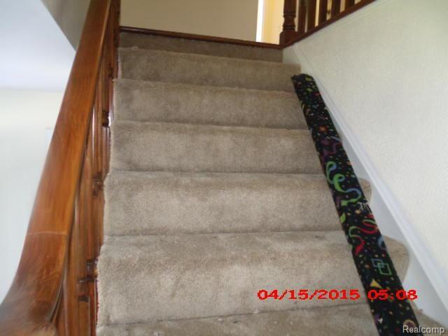 271 North Eager Road Howell, MI 48843 - Photo 5 of 20 271 CARPET REPLACE AFT 4.15 (12)