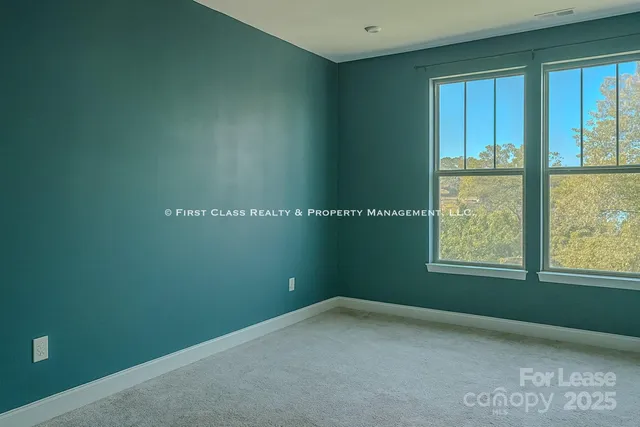 $2,870 | Undisclosed Address, Charlotte, NC 28208