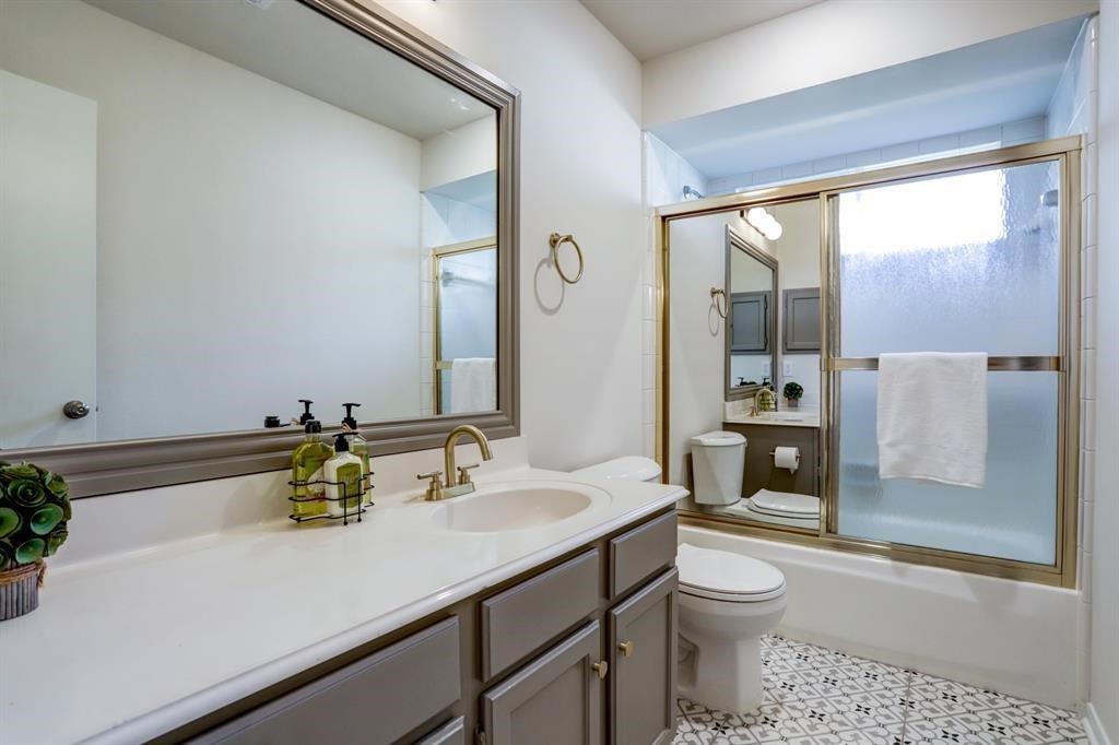 16618 Parliament Street Houston, TX 77083 - Photo 10 of 15