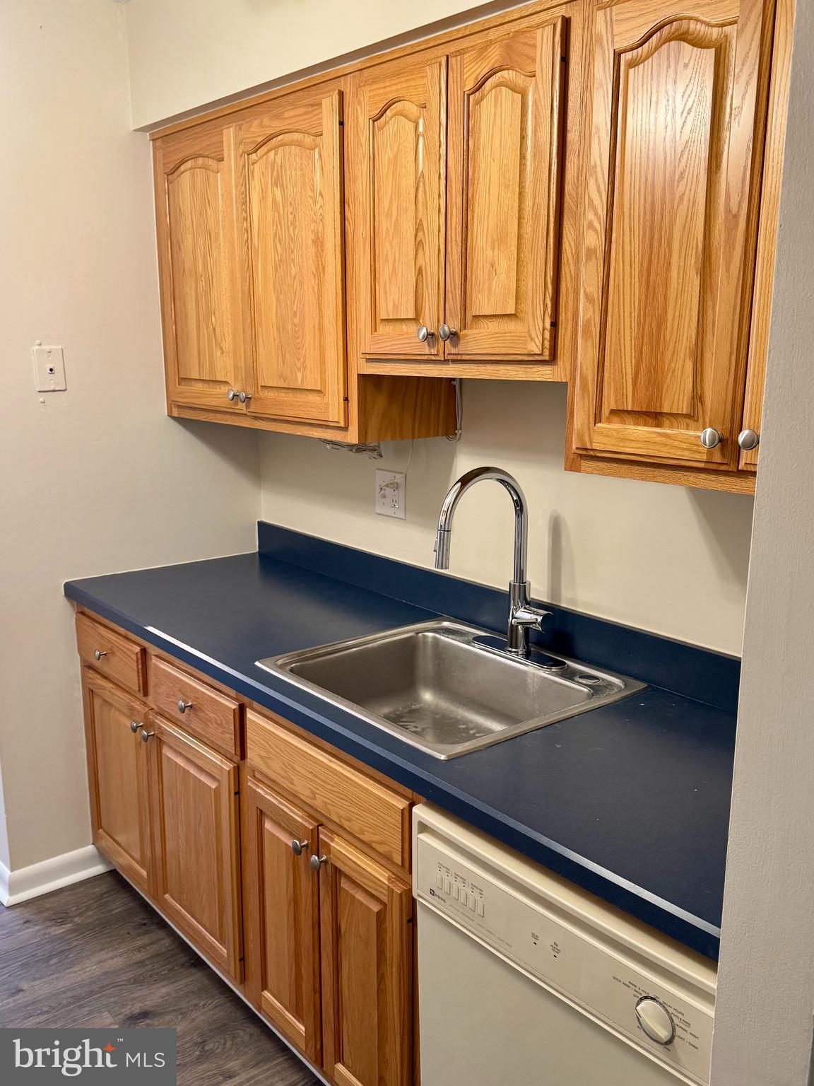 22 Fitzwatertown Road, Unit C12 Willow Grove, PA 19090 - Photo 6 of 24