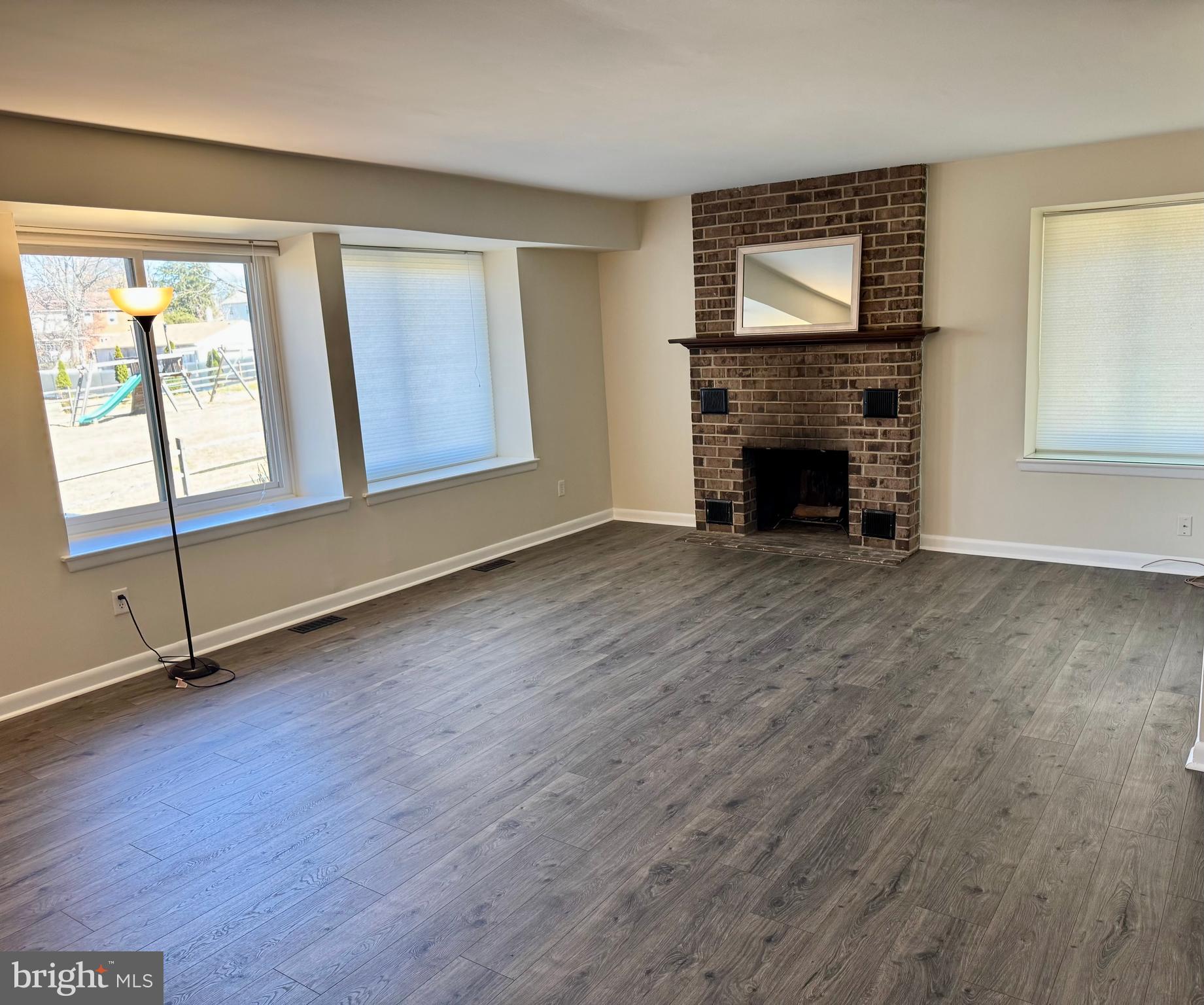 22 Fitzwatertown Road, Unit C12 Willow Grove, PA 19090 - Photo 9 of 24 Living room. Fireplace is non-working
