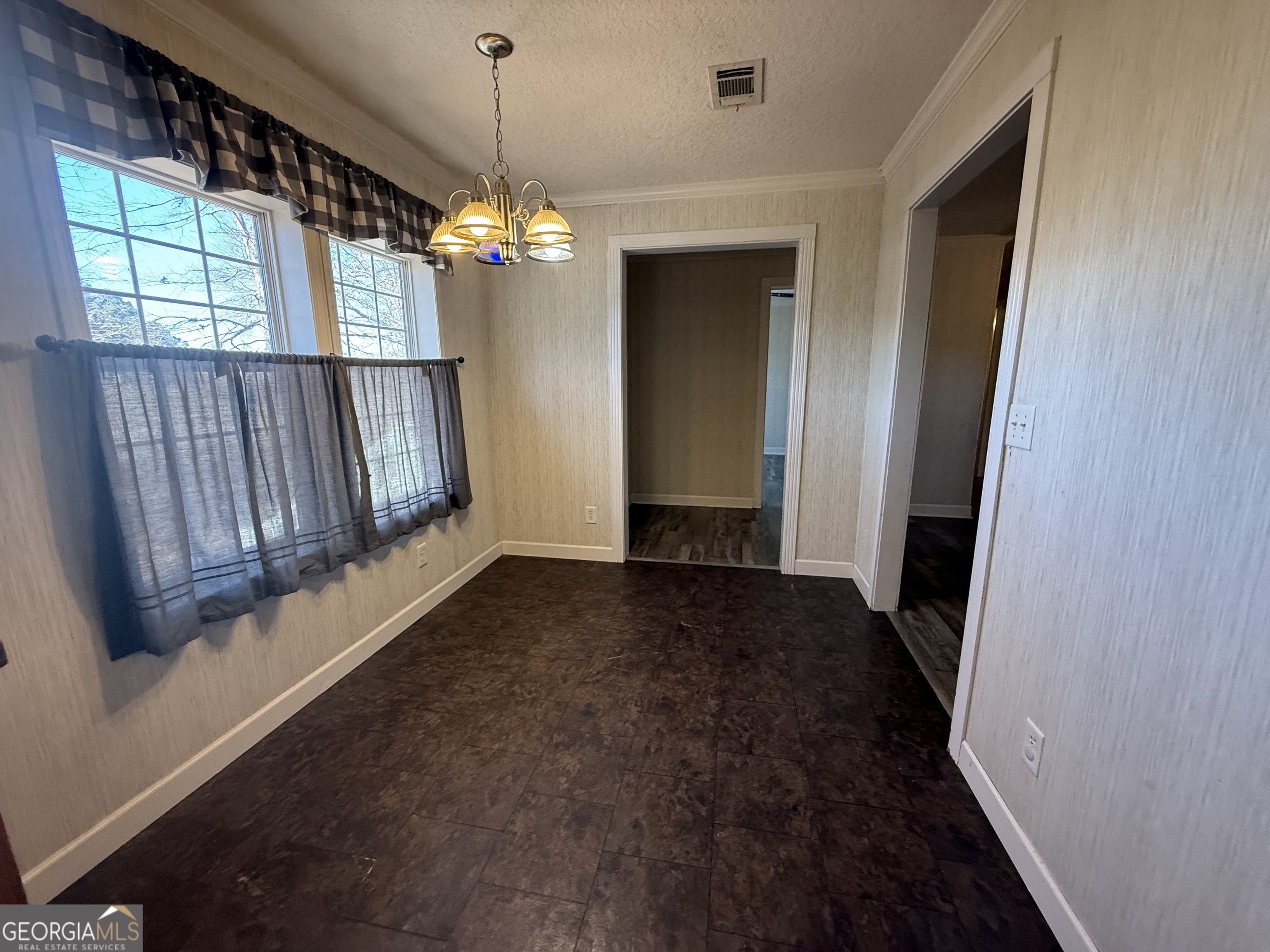 534 Yatesville Road Barnesville, GA 30204 - Photo 5 of 19