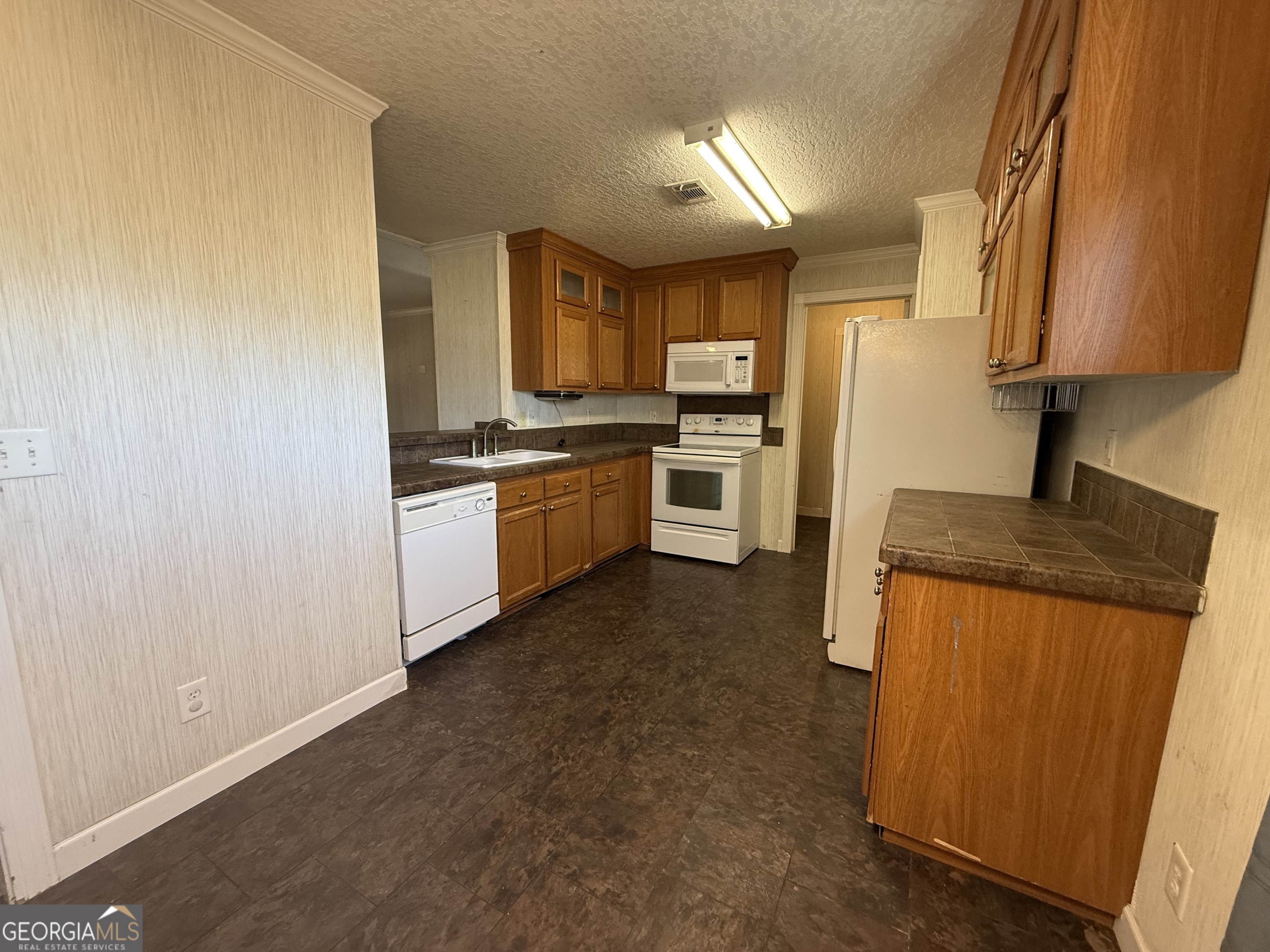 534 Yatesville Road Barnesville, GA 30204 - Photo 6 of 19