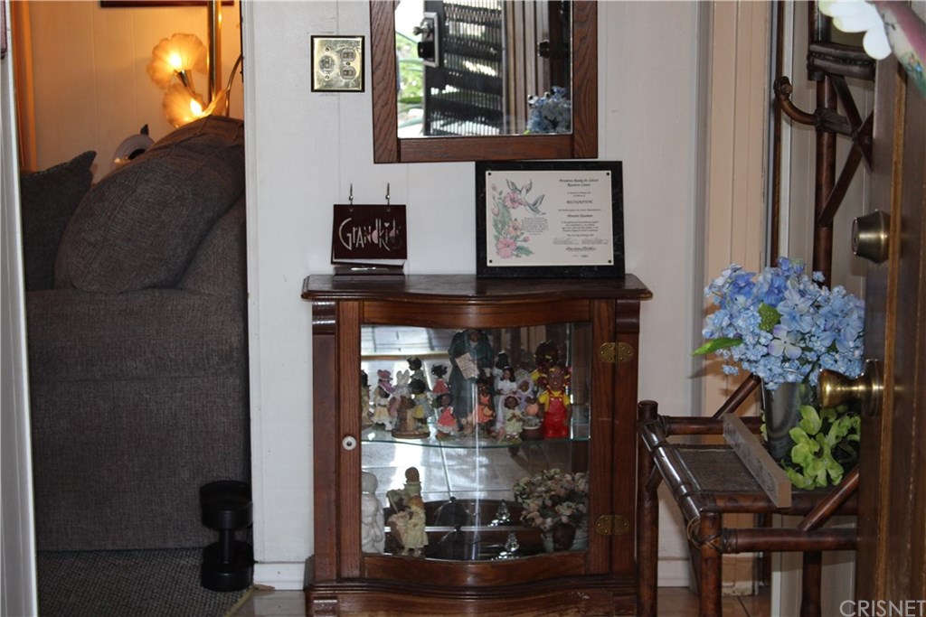 12962 Weidner Street Pacoima, CA 91331 - Photo 12 of 29