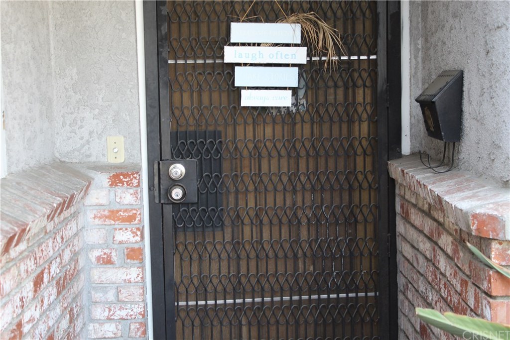 12962 Weidner Street Pacoima, CA 91331 - Photo 10 of 29