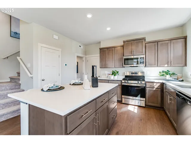 $539,900 | 3496 Southeast 81st Avenue, Hillsboro, OR 97123