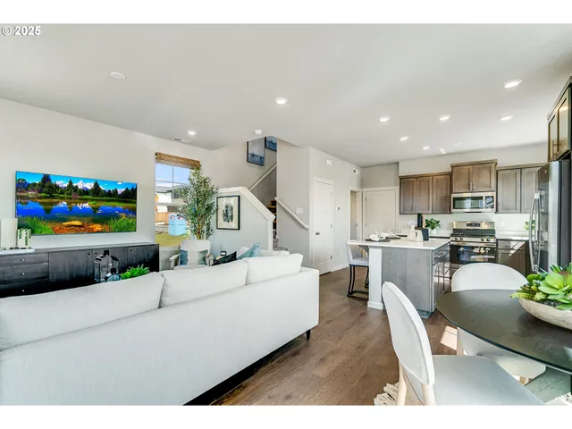 $539,900 | 3496 Southeast 81st Avenue, Hillsboro, OR 97123