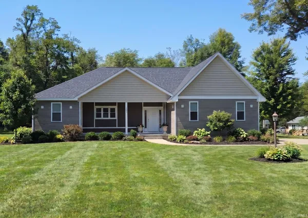 $324,900 | 809 East Culver Road, Knox, IN 46534