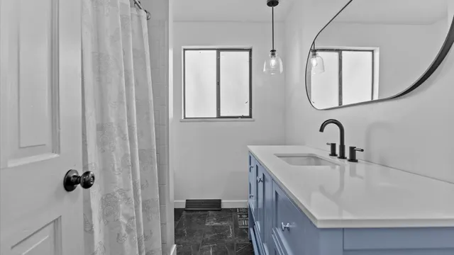 $950,000 | 3365 C Road, Palisade, CO 81526