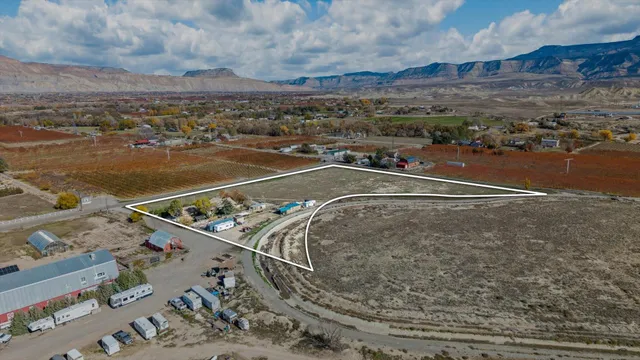 $950,000 | 3365 C Road, Palisade, CO 81526