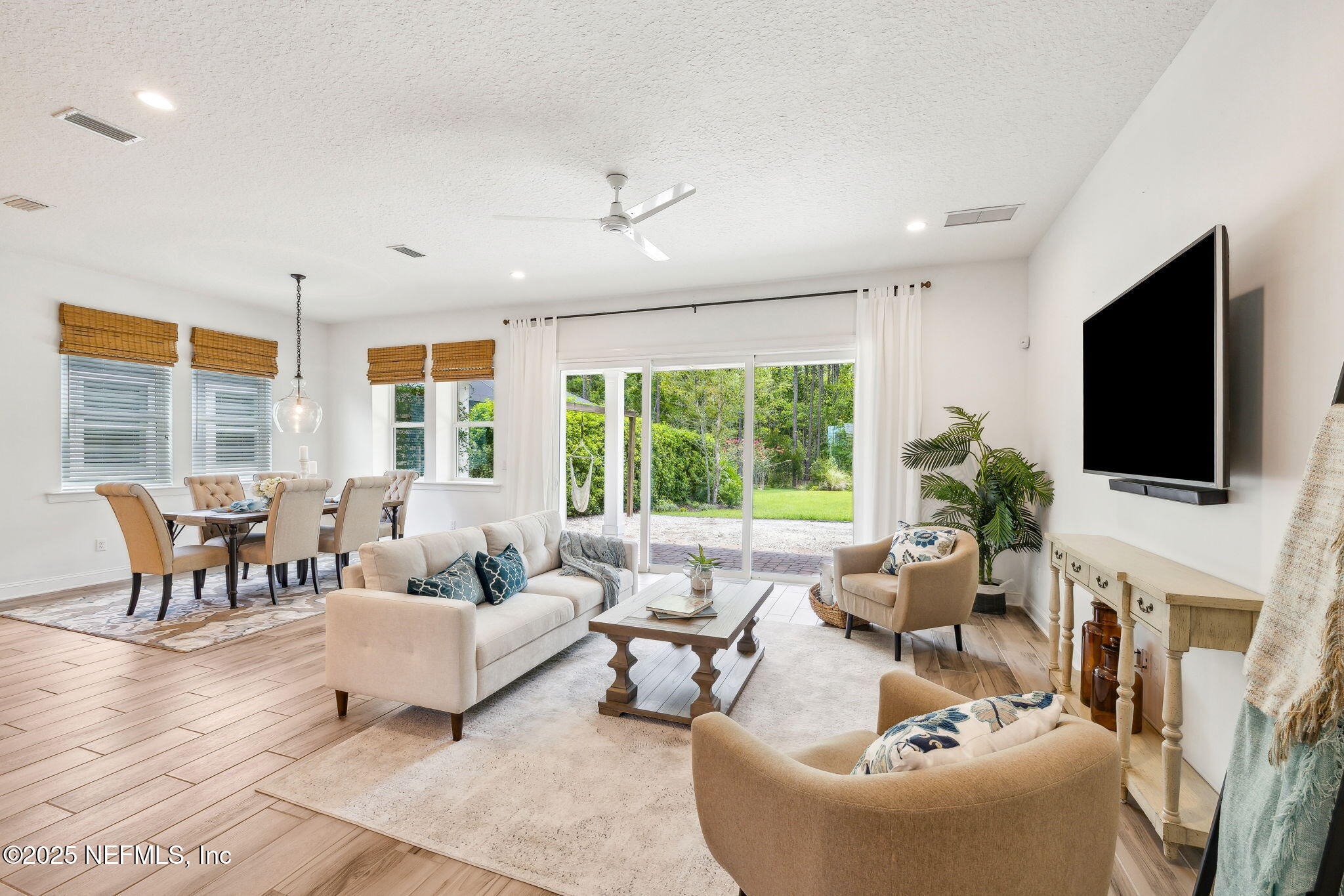 21 Mollusk Road St. Johns, FL 32259 - Photo 44 of 47 Light and Bright ~ Open Floor Plan