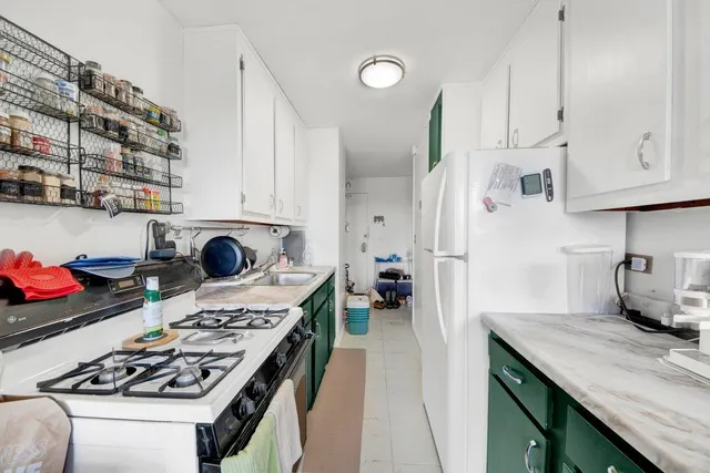 $279,999 | 290 West 232nd Street, Unit 8E | Kingsbridge