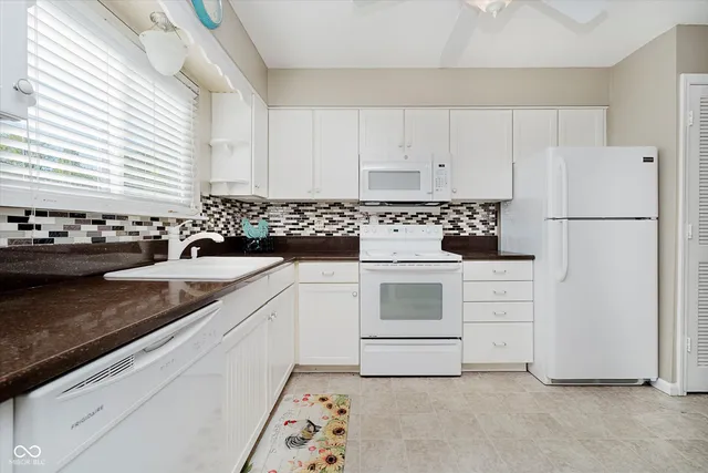 $250,000 | 509 West Hunters Drive, Unit A, Carmel, IN 46032