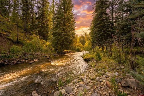 $1,900,000 | 1051 Needles View Place, Pagosa Springs, CO 81147