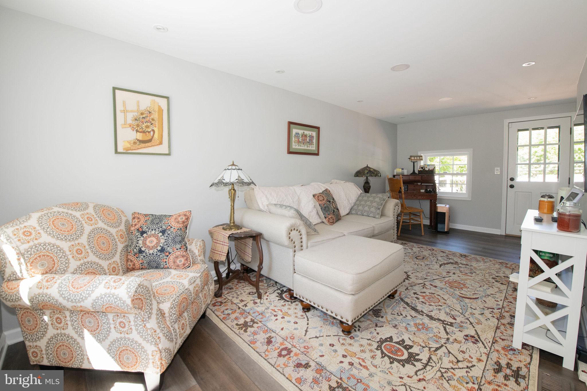 6157 Parkside Road Flourtown, PA 19031 - Photo 10 of 52 Gallery Image 10