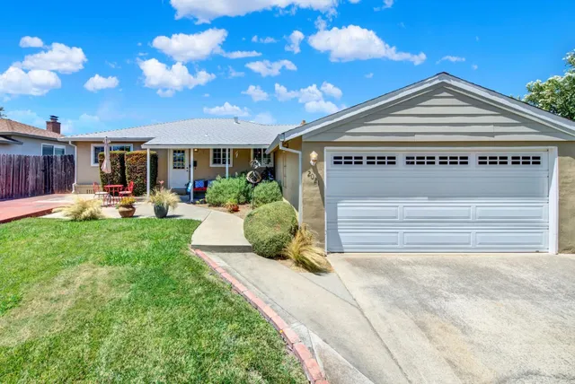 $569,000 | 2021 Mission Avenue, Carmichael, CA 95608