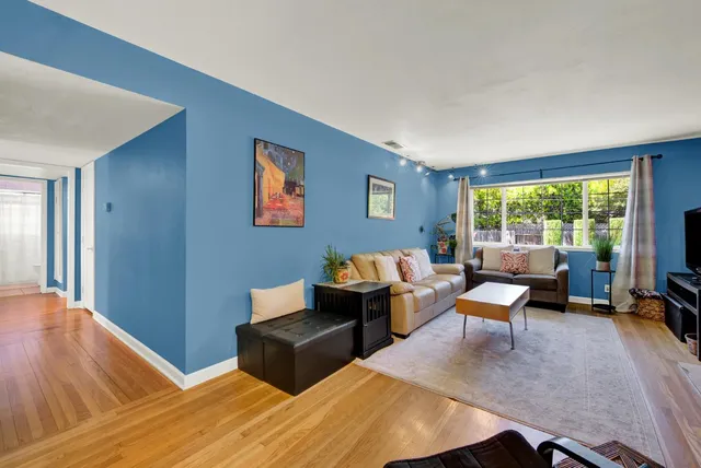 $569,000 | 2021 Mission Avenue, Carmichael, CA 95608