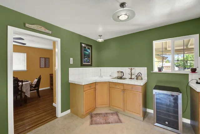 $569,000 | 2021 Mission Avenue, Carmichael, CA 95608