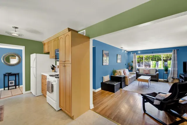 $569,000 | 2021 Mission Avenue, Carmichael, CA 95608