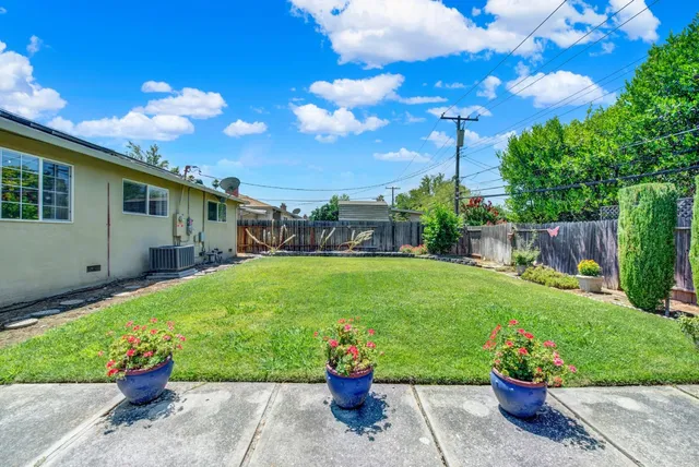 $569,000 | 2021 Mission Avenue, Carmichael, CA 95608