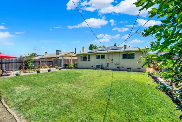 $569,000 | 2021 Mission Avenue, Carmichael, CA 95608