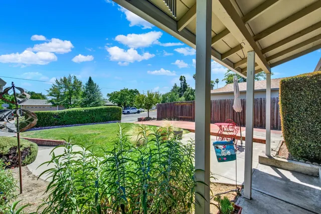 $569,000 | 2021 Mission Avenue, Carmichael, CA 95608