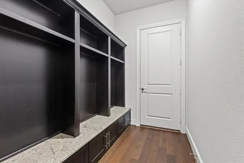 a view of walk in closet