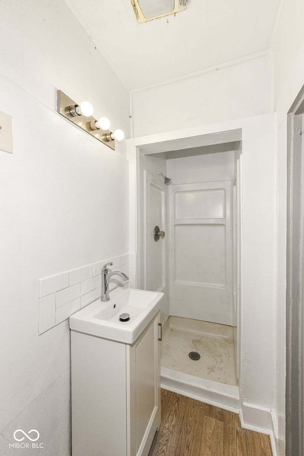 816 Chestnut Street Anderson, IN 46012 - Photo 9 of 24