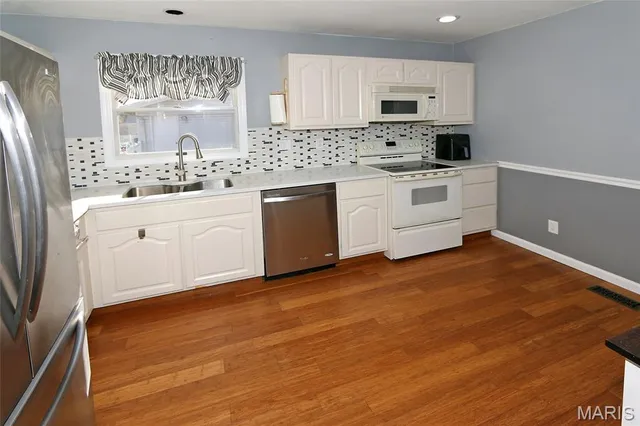 $350,000 | 16 Atwater Drive, St. Peters, MO 63376