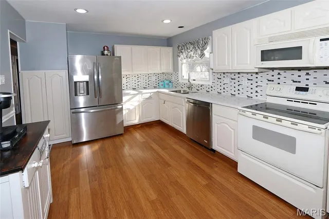 $350,000 | 16 Atwater Drive, St. Peters, MO 63376