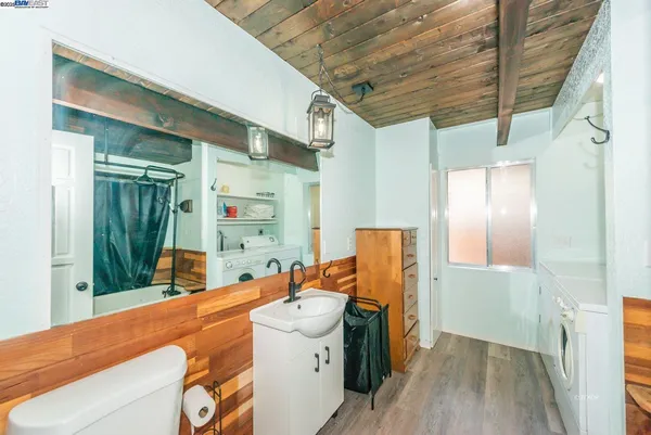 $309,000 | 230 Mary Avenue, Trinity Center, CA 96091