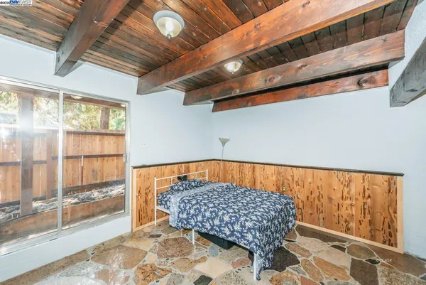 $309,000 | 230 Mary Avenue, Trinity Center, CA 96091