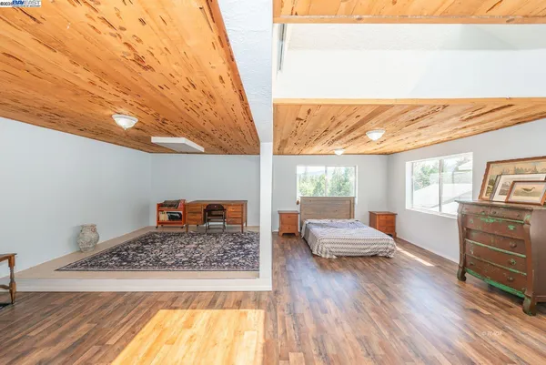 $309,000 | 230 Mary Avenue, Trinity Center, CA 96091