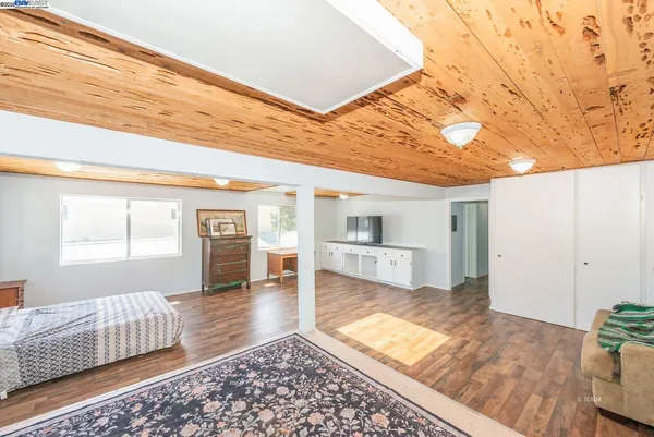 $309,000 | 230 Mary Avenue, Trinity Center, CA 96091