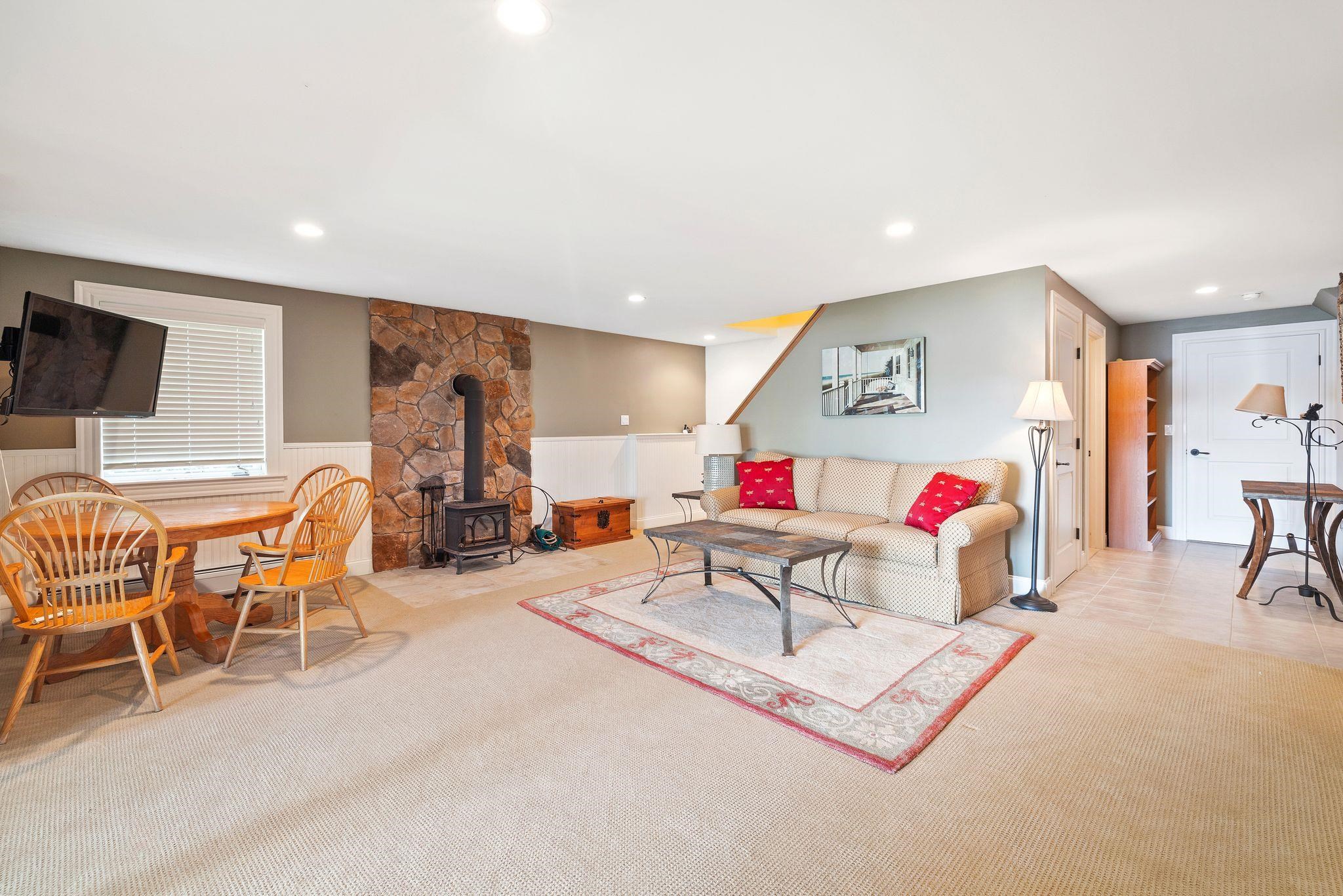 16 Falcon Way Moultonborough, NH 03254 - Photo 25 of 40