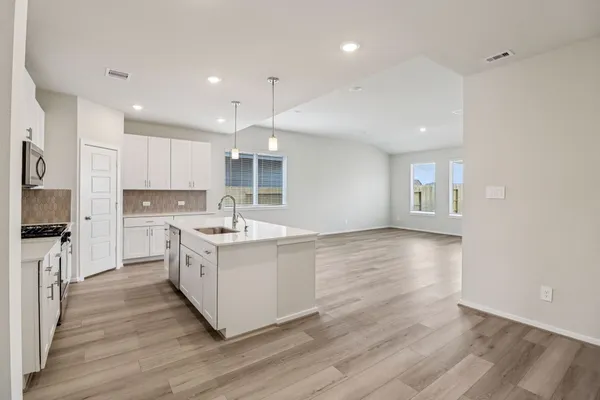 $390,640 | 12030 Shining Lake Drive, Baytown, TX 77523