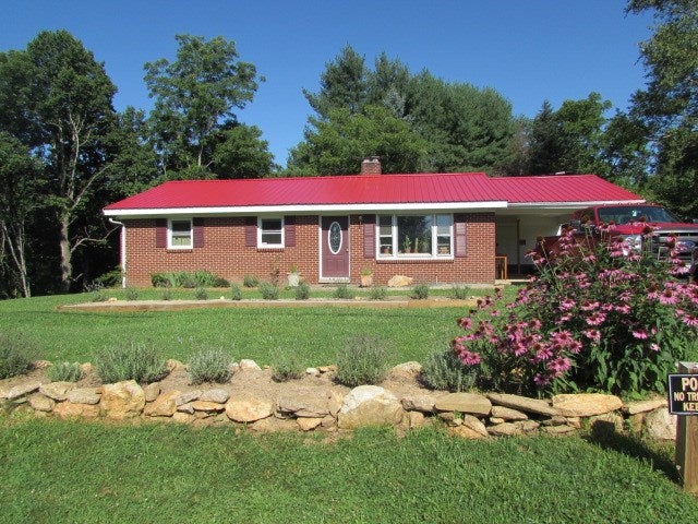 2801 Poplar Knob Road Galax, VA 24333 - Photo 1 of 1 Gallery Image 1