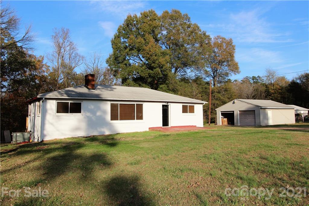 2601 Starnes Road Charlotte, NC 28214 - Photo 2 of 40 Gallery Image 2