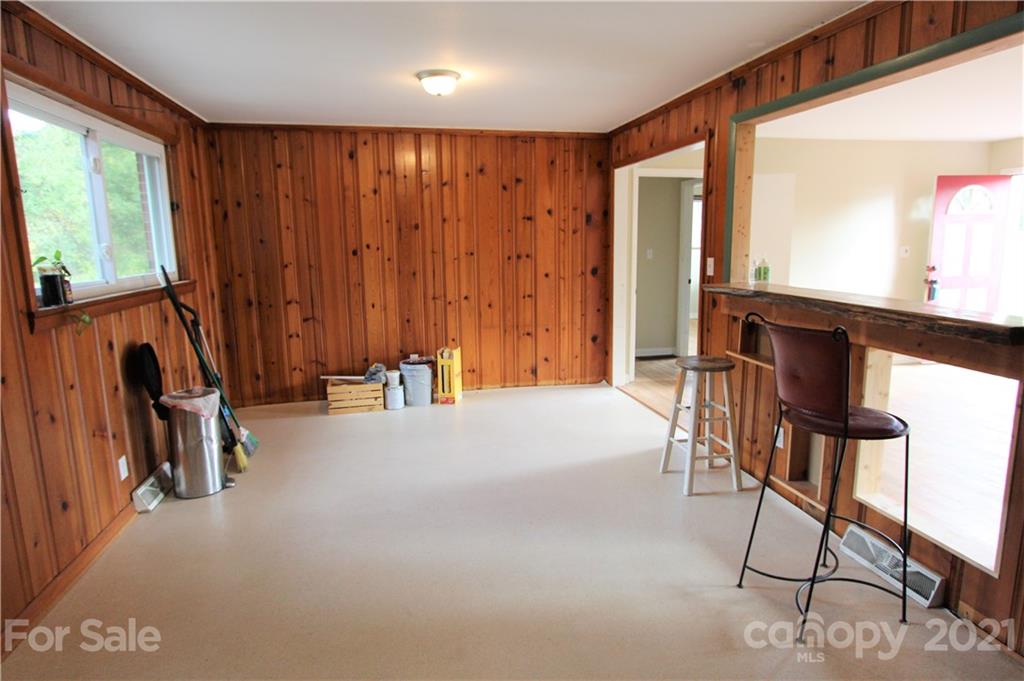 2601 Starnes Road Charlotte, NC 28214 - Photo 11 of 40 Gallery Image 11