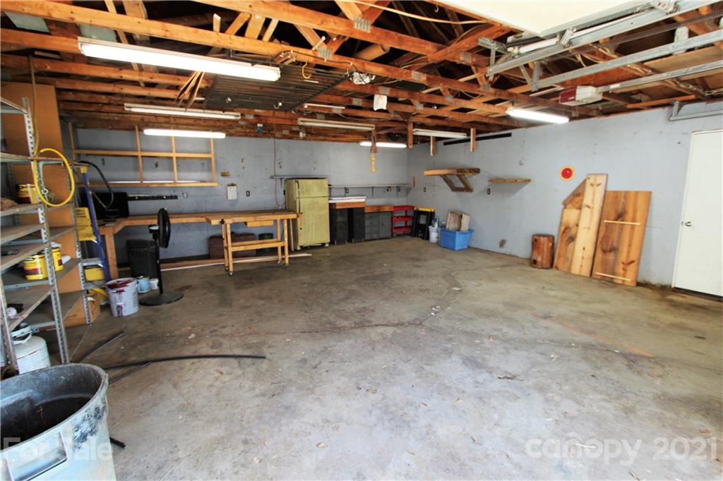 2601 Starnes Road Charlotte, NC 28214 - Photo 29 of 40 Gallery Image 29