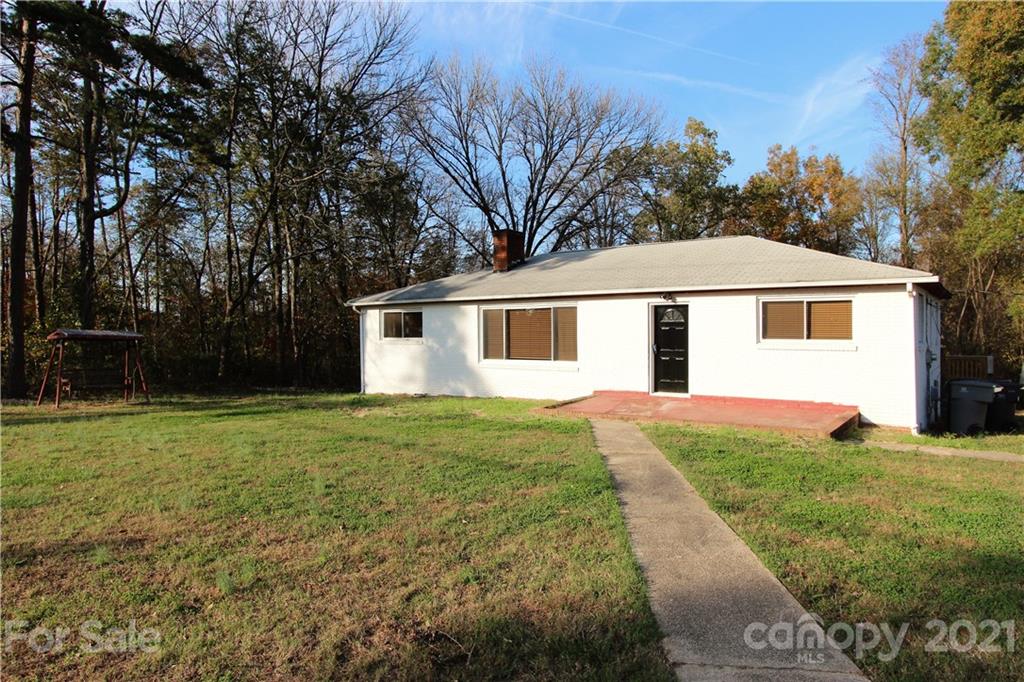 2601 Starnes Road Charlotte, NC 28214 - Photo 4 of 40 Gallery Image 4